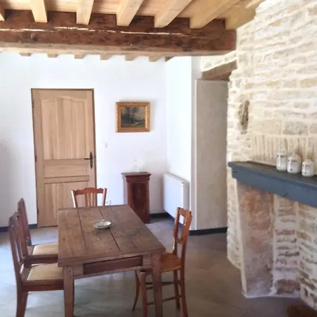 Relais De La Fontaine - Maison De Charme 度假居 Cunfin