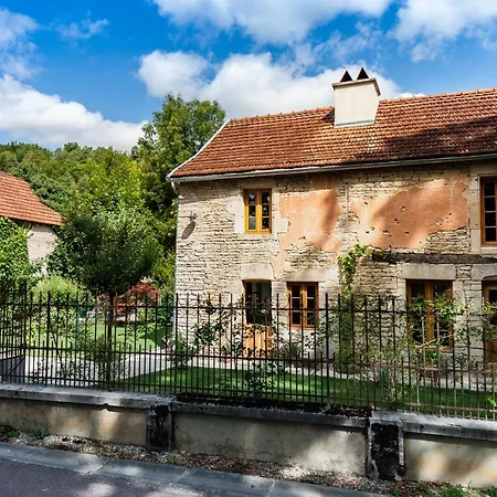 度假居 Relais De La Fontaine - Maison De Charme